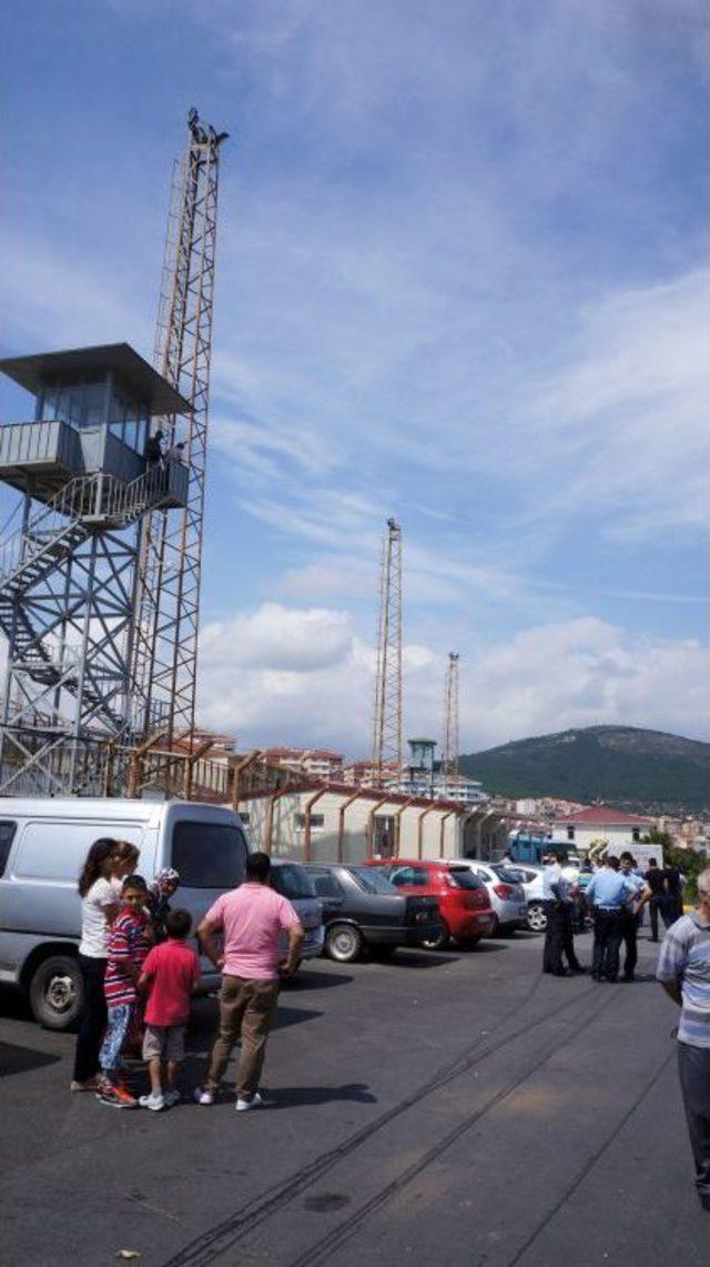 Mahkum yakını silahla cezaevine girdi 1