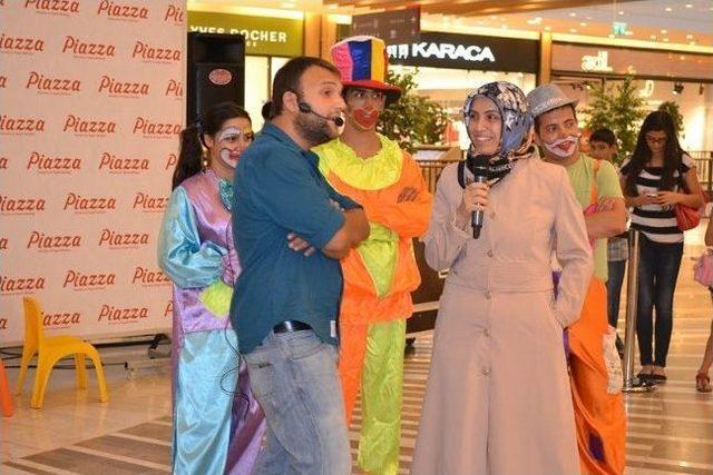 Bayram Piazza'da Yaşandı