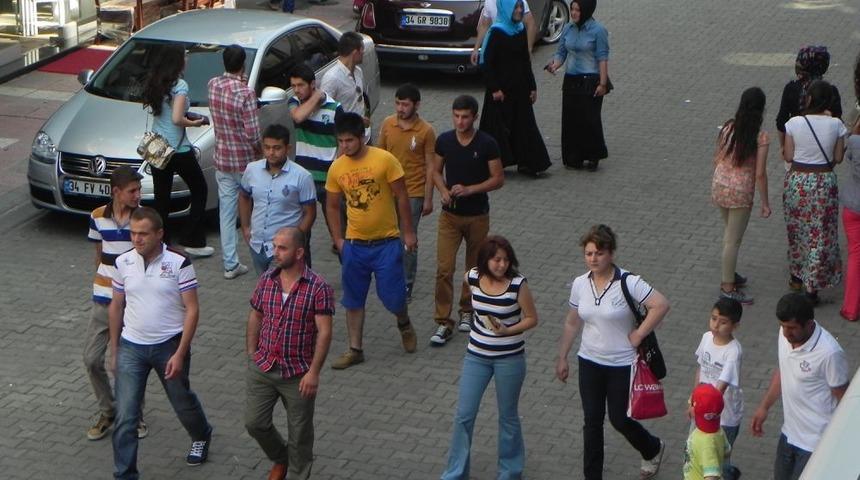 Alaplı'da Gen&ccedil;ler 'kızlar Bayramı'nda Biraraya Geldi