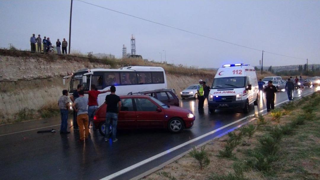 Uşak&rsquo;ta 1 Saatlik Kaza Bilan&ccedil;osu: 5 Kaza, 26 Yaralı