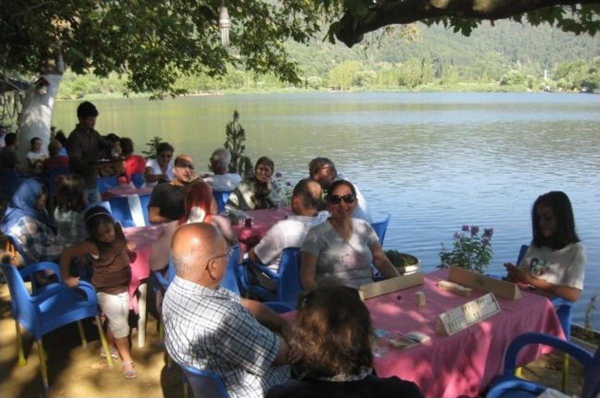 Bayram Sıcakla Başladı, Yağmurla Sona Erdi