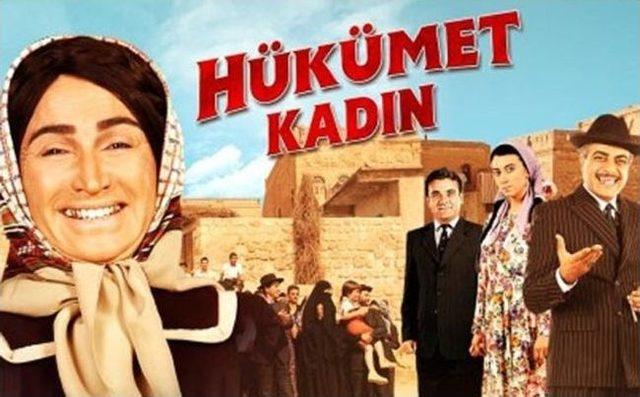 “hükümet Kadın” Filmi İzmirliler'le Buluşuyor