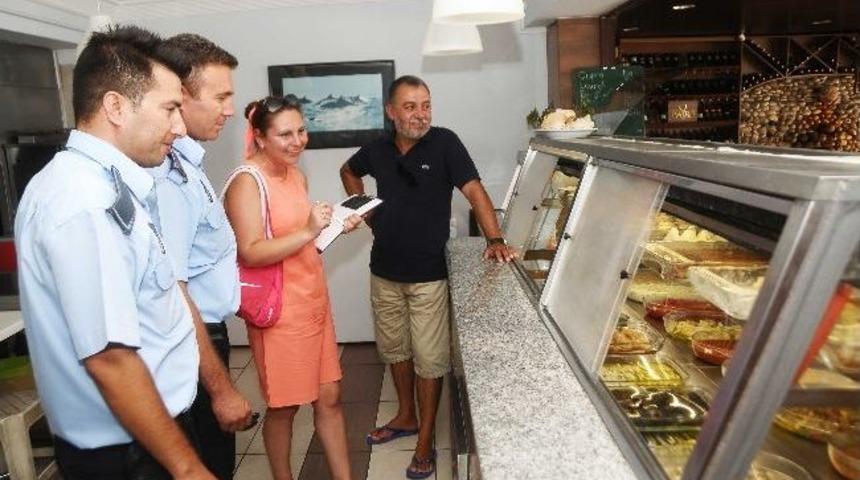 &Ccedil;eşme Belediyesi Balık Restoranlarını Denetledi