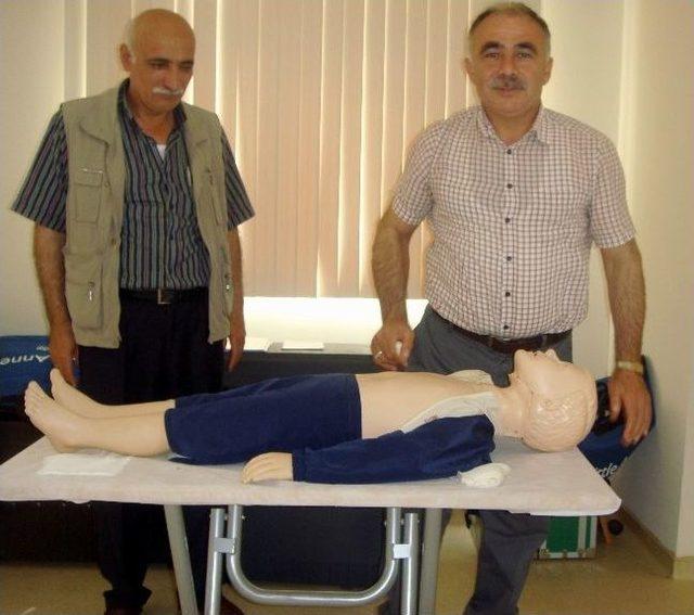 İtfaiye Ekiplerine Temel İlkyardım Eğitimi Verildi 1