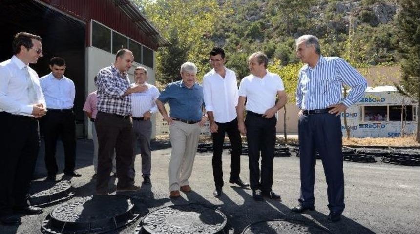 Başkan Akaydın Boğa&ccedil;ayı At&ouml;lyeleri&rsquo;ndeki &Ccedil;alışmaları İnceledi