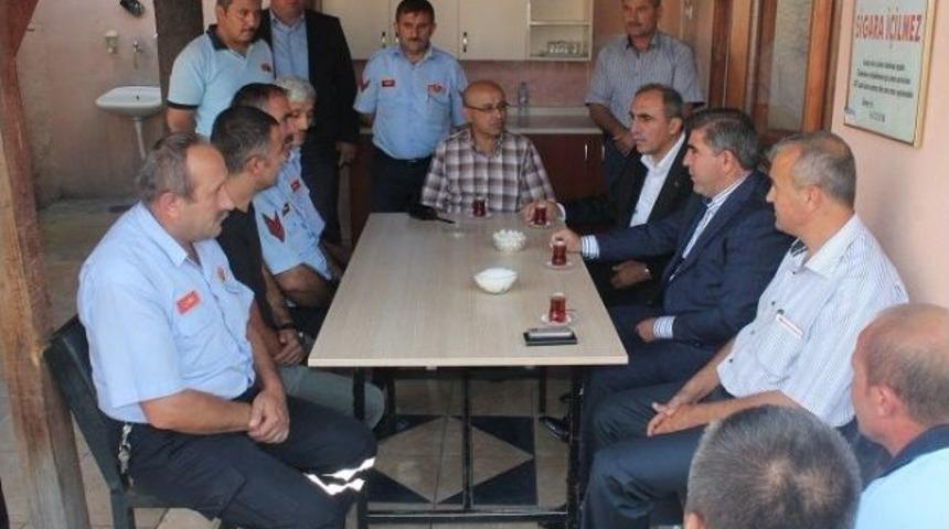 Başkan &Ouml;zdemir Birimleri Dolaştı