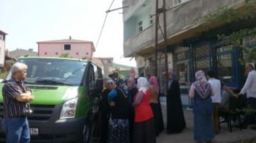 Yaşlı Adam Karısını &Ouml;ld&uuml;rd&uuml;