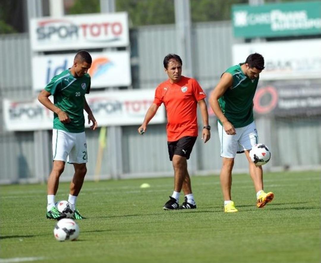 Bursaspor&rsquo;da Eskişehirspor Ma&ccedil;ı Hazırlıkları S&uuml;r&uuml;yor