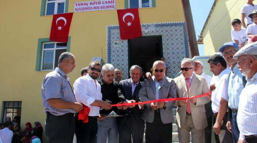 Suşehri'de Imece Usul&uuml; Yaptırılan Cami Ibadete A&ccedil;ıldı