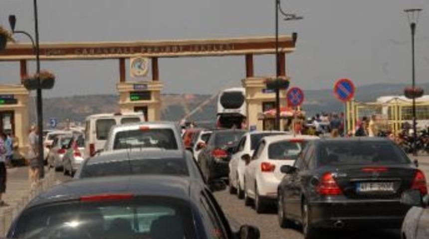 Boğazdan 75 Bin Ara&ccedil; Ge&ccedil;ti