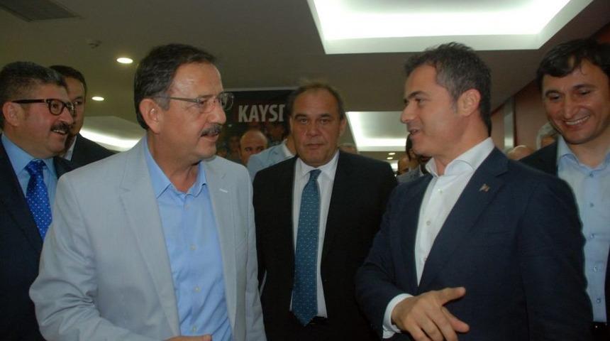 Kayseri&rsquo;ye Bakandan &Ouml;vg&uuml;ler