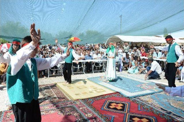 Veli Baba Cemevi T&ouml;renle A&ccedil;ıldı 1