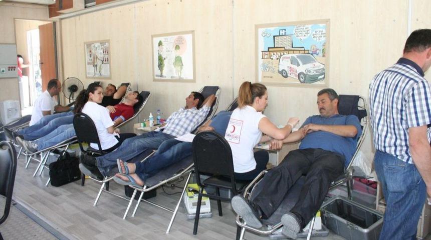 Kan Bağış TIR&rsquo;ı Erzincan'da