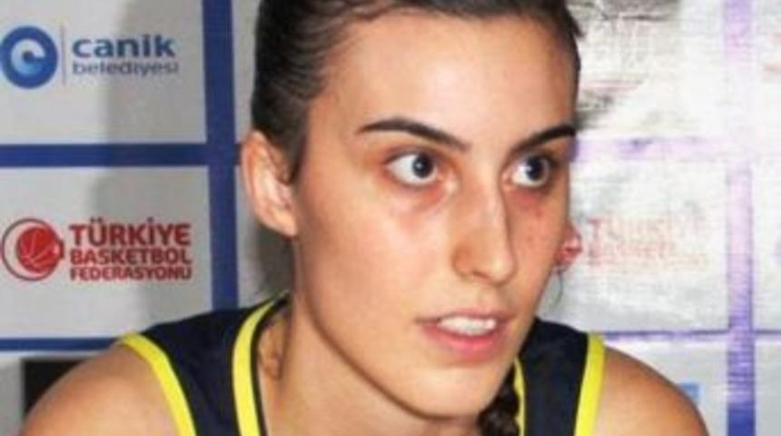 Ceyhan Belediyesi Fenerbah&ccedil;e&rsquo;den Emel T&uuml;rkyılmaz&rsquo;ı Transfer Etti