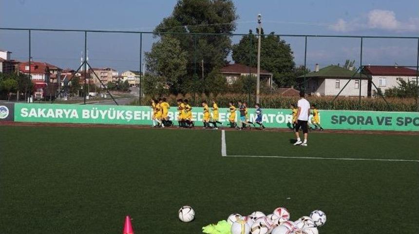 Yaz Spor Okulları Devam Ediyor