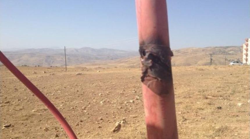 34 Bin Voltluk Elektrik Kablolarını &Ccedil;almaya Kalkıştılar