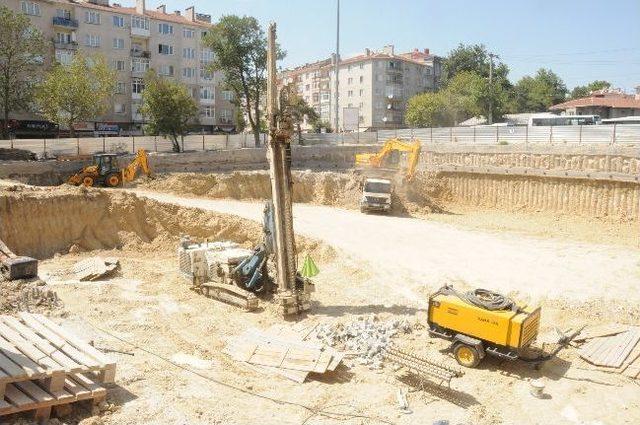 Çorlu'da Santral Kavşağına Yeni Otopark Yapılıyor