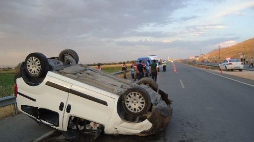 Kahramanmaraş&rsquo;ta trafik kazası: 1 &ouml;l&uuml;, 8 yaralı