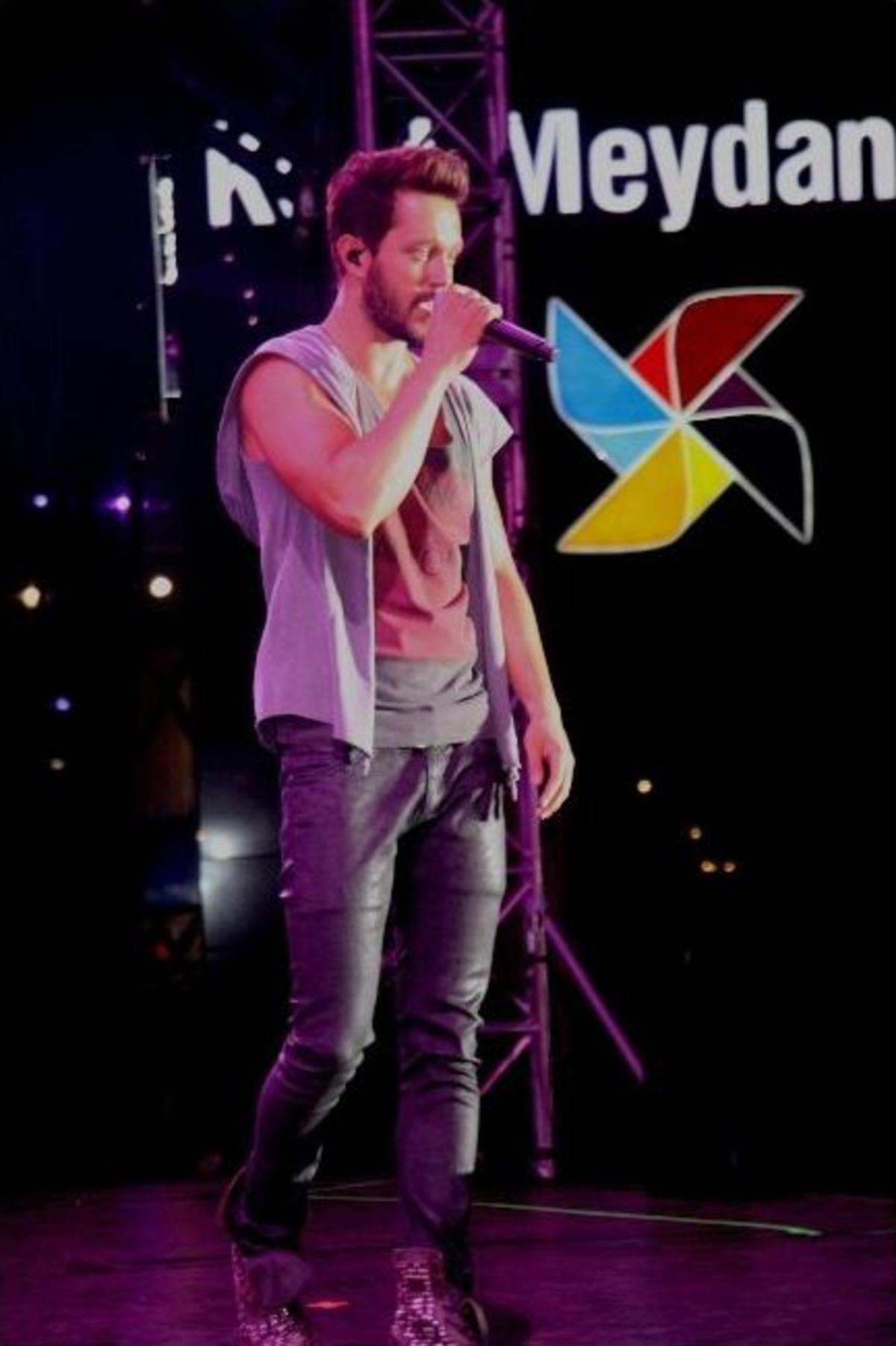 Murat Boz&rsquo;dan Hayranlarına Yeni Alb&uuml;m M&uuml;jdesi