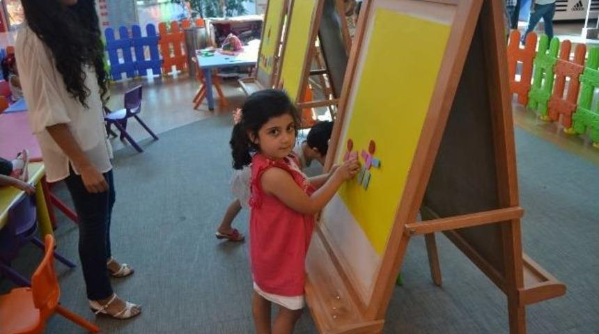 Hayallerindeki Bayramı Resmettiler