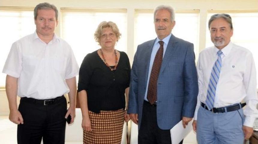 Manisa Belediyesi&rsquo;nden Filistin B&uuml;y&uuml;kel&ccedil;isine Destek S&ouml;z&uuml;