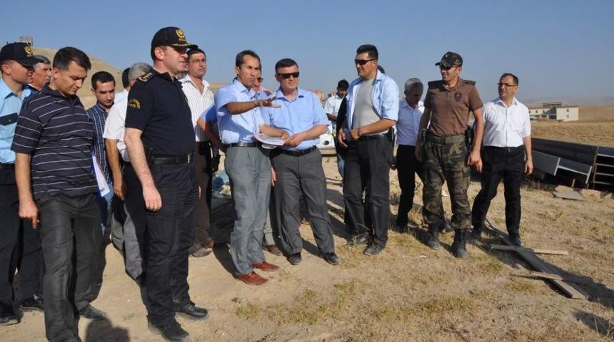 Vali Arslan, Yeni Emniyet Kamp&uuml;s&uuml;nde Incelemelerde Bulundu