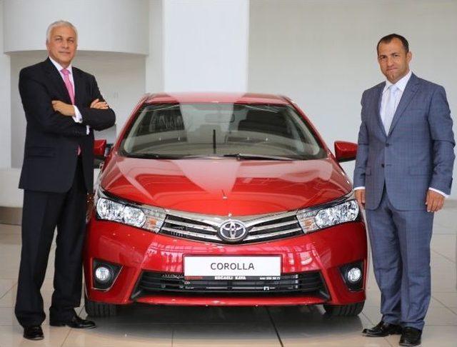 Toyota Yenilenen Yüzüyle Kocaeli’de