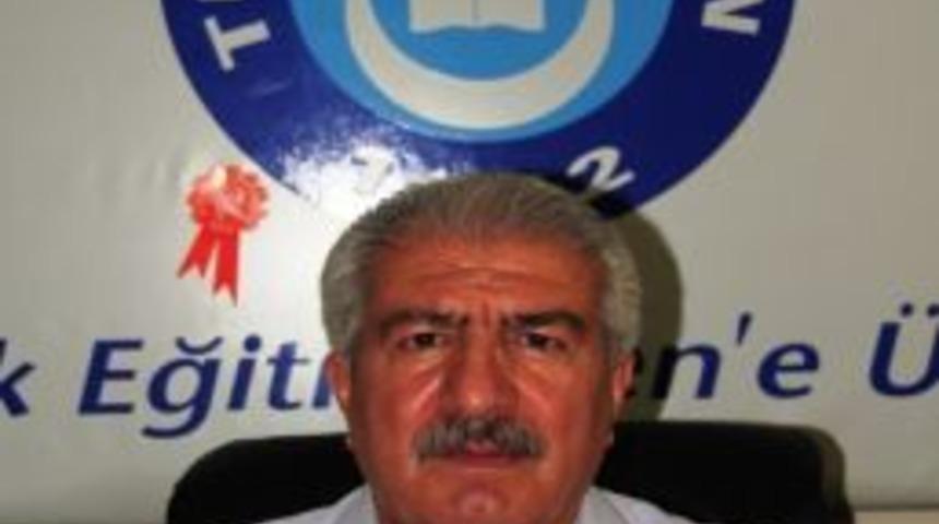 T&uuml;rk Eğitim-sen&rsquo;den Baş&ouml;rt&uuml;s&uuml; Y&ouml;netmeliğine Destek