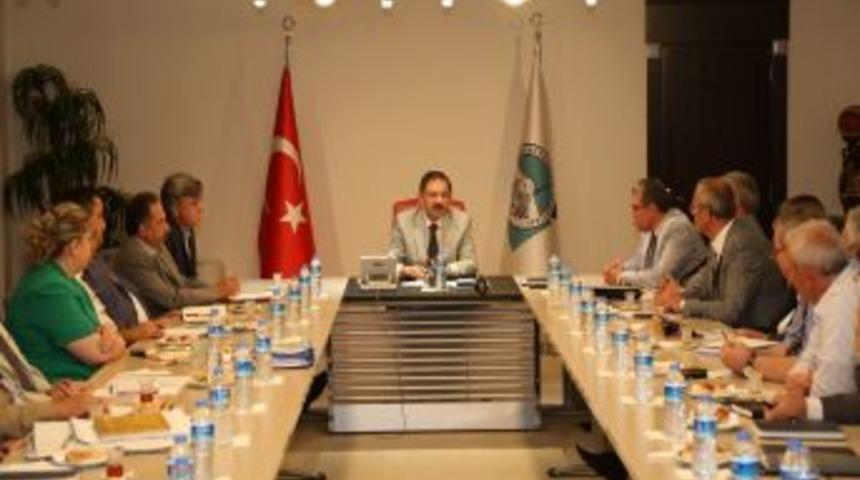 B&uuml;y&uuml;kşehir Belediyesi&rsquo;nde Yapılacak Hizmetler Masaya Yatırıldı