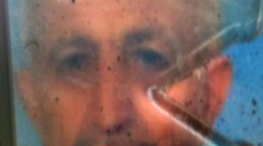 Tarihi surlarda erkek cesedi bulundu