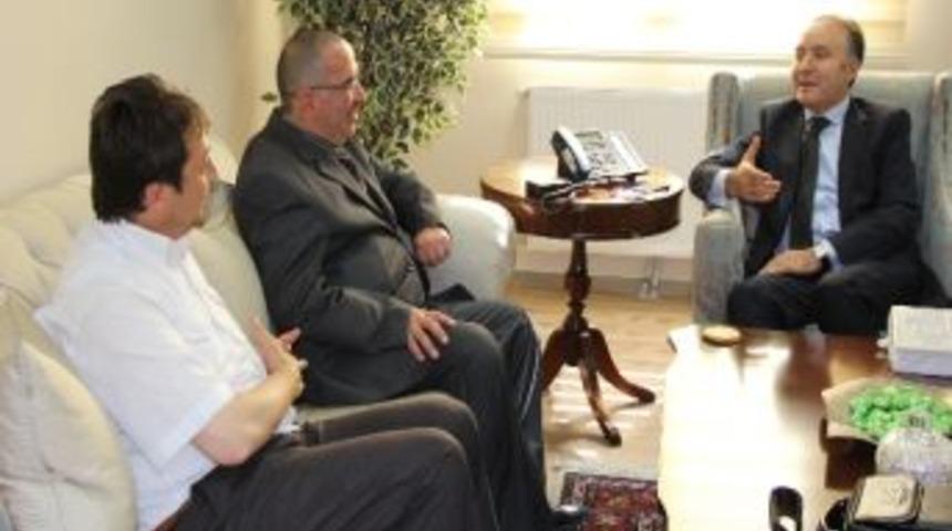 T&uuml;rkiye Ve İha&rsquo;dan Vali Altıparmak&rsquo;a Ziyaret