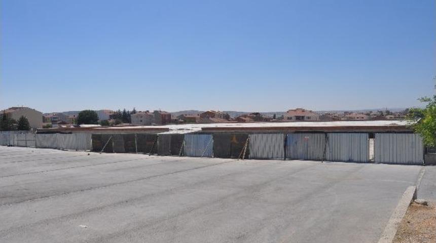 &Ccedil;amlıca Kapalı Pazarı Bitme Aşamasına Geldi