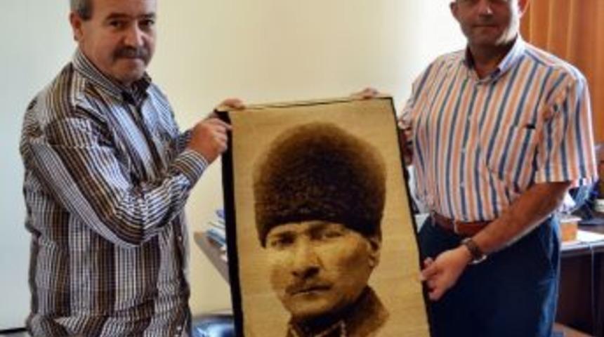 S&ouml;ke Garnizon Komutanı Hilmi İyilik&ccedil;i&rsquo;den Başkan &Ouml;zekmek&ccedil;i&rsquo;ye Veda Ziyareti