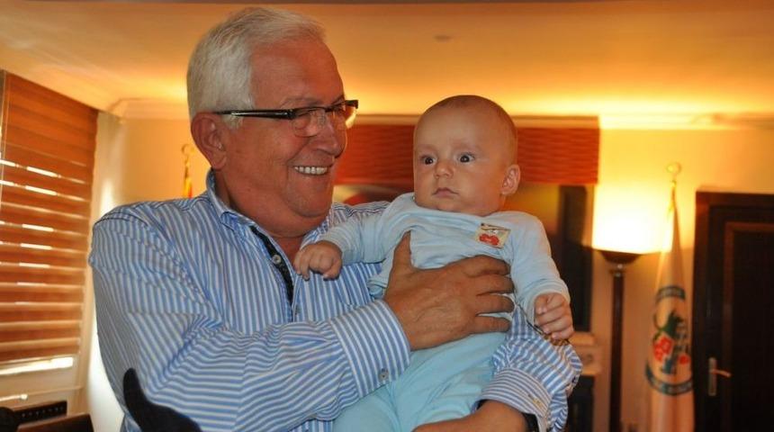 Posbıyık: 1994 Yılında &Ccedil;ocuklardı, Şimdi Anne Baba Oldular