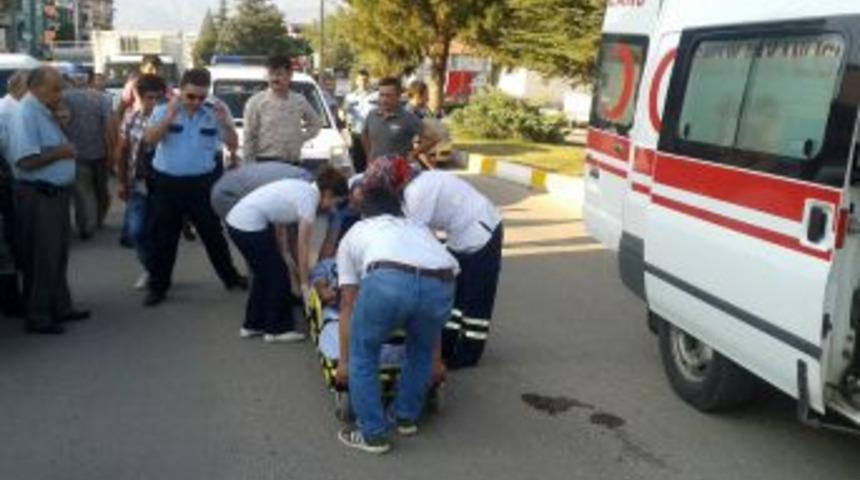 Erbaa&rsquo;da Motosiklet Kazası: 1 Yaralı