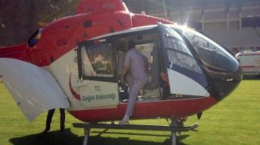 Ambulans Helikopter 11 Yaşındaki Melisa İ&ccedil;in G&uuml;m&uuml;şhane&rsquo;ye Geldi