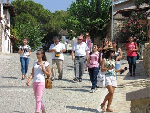 Mimar Sinan Güzel Sanatlar’dan Birgi Çıkarması