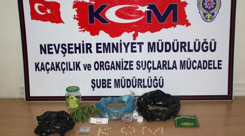 Uyuşturucu Operasyonunda 5 G&ouml;zaltı