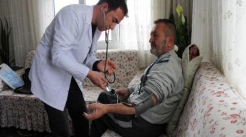 Mamak&rsquo;ta 4 Bin Kişi Ev Sağlık Hizmeti Aldı