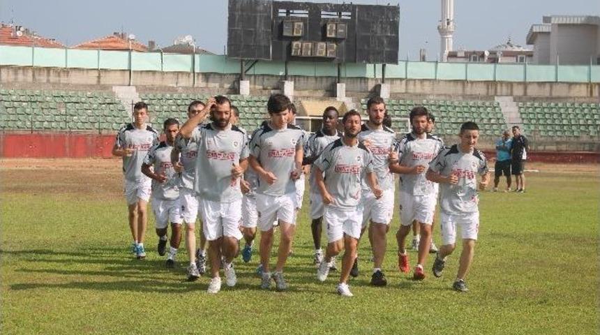 Yalovaspor Top Başı Yaptı