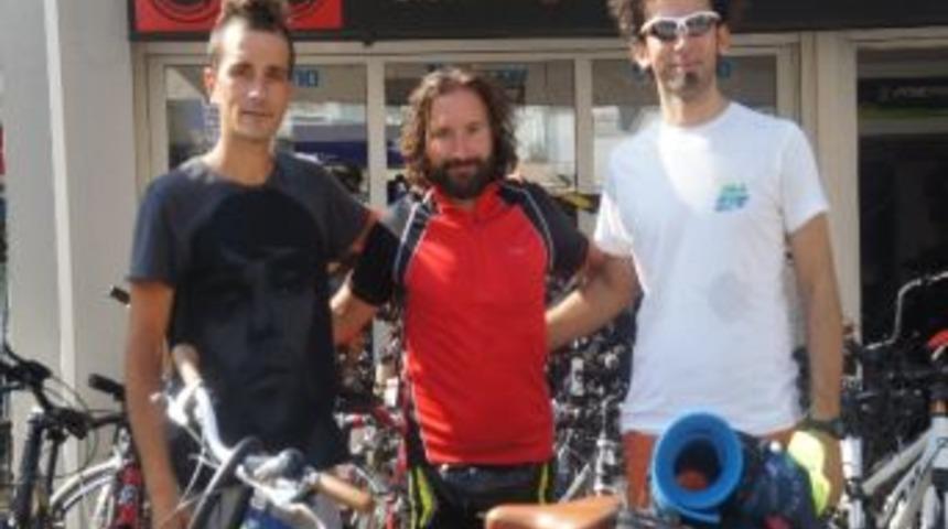 Yunanistan'dan Marmaris'e Bisikletle Geldiler