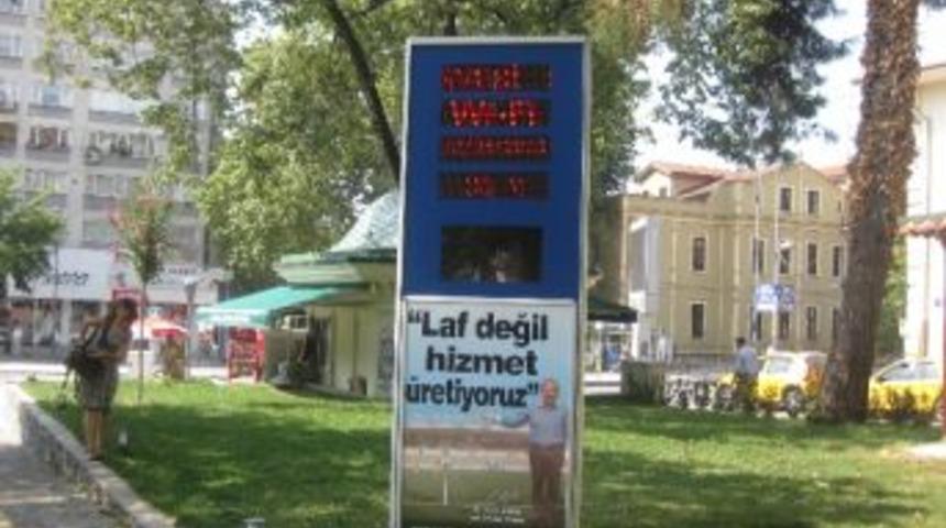 İzmit Belediyesi&rsquo;nden &Uuml;cretsiz İnternet Hizmeti