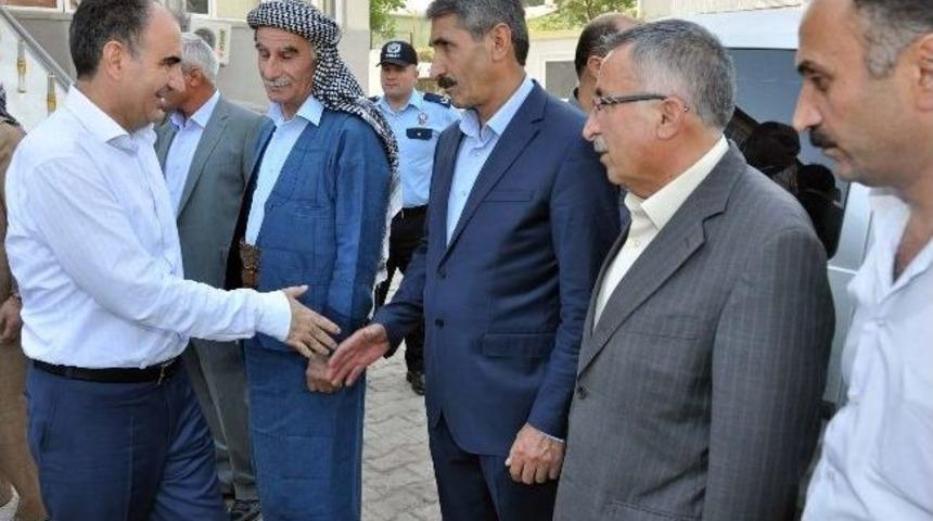 Şırnak Valisi &Ouml;zkan, Beyt&uuml;şşebaplılarla Vedalaştı