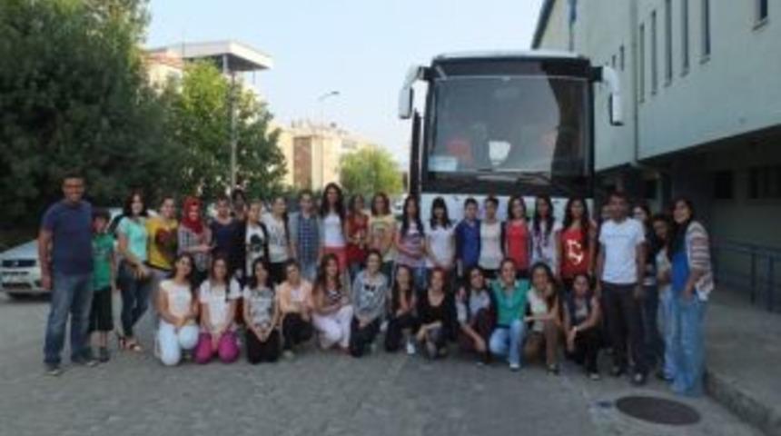 Seyyah Ulu&ccedil;ınar Gezileri Devam Ediyor