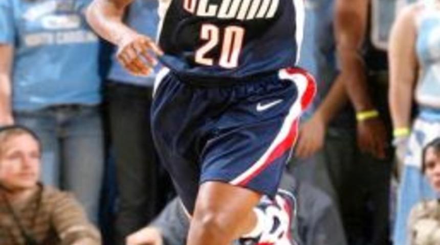 Tarsus, ABD'li Renee Montgomery'le Anlaştı