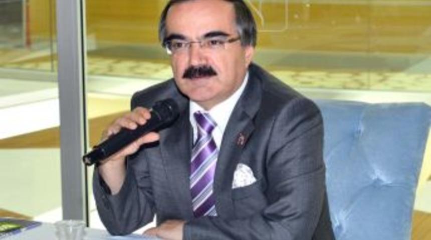 Vali Coş&rsquo;tan Tayini &Ccedil;ıkan M&uuml;lki Idare Amirlerine Veda Yemeği