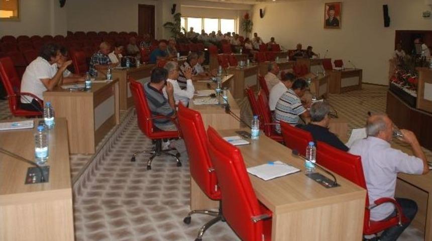 &Ccedil;er&ccedil;ioğlu, Meclis Toplantısına Yine Katılmadı