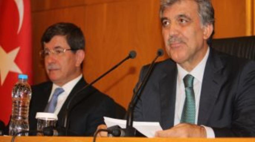 G&uuml;l: B&ouml;yle Giderse Mısır&rsquo;ın Demokrasiyle Buluşması Zor Olacak