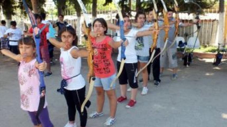 T&uuml;rkiye Minikler Ok&ccedil;uluk Şampiyonası'na Mersin'den 13 Ok&ccedil;u Katılacak