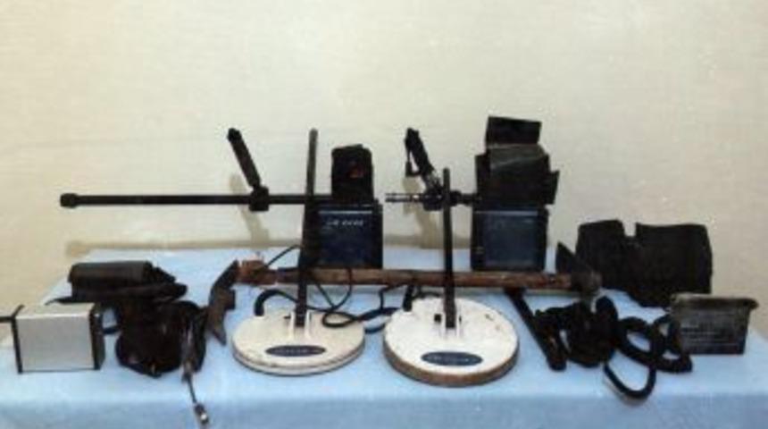 &Ccedil;anakkale'de Ka&ccedil;ak Kazı Yapan &Uuml;&ccedil; Kişi G&ouml;zaltına Alındı